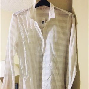 White Gap Shirt